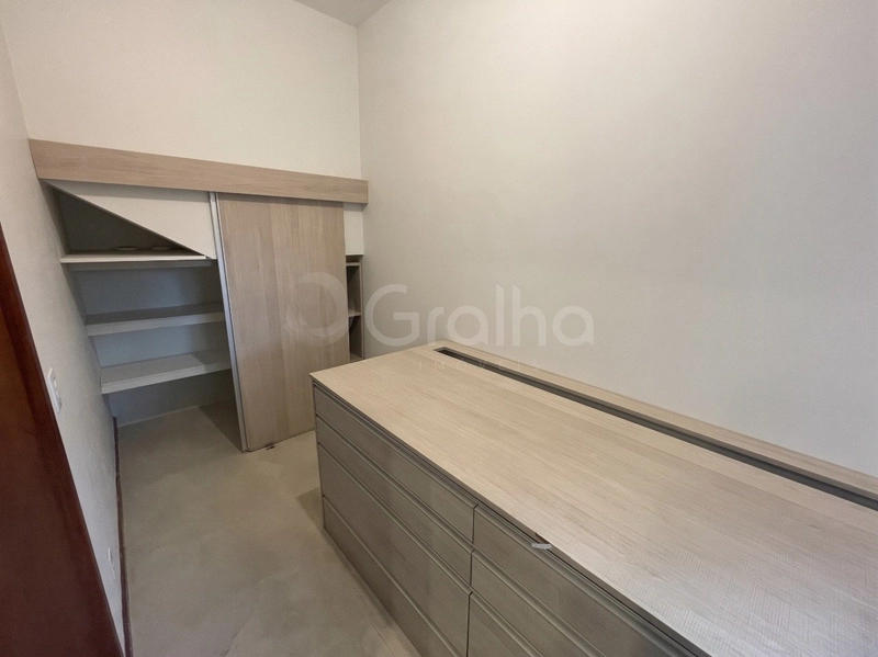 Casa Residencial em Condomínio de 179 m² com 3 suítes na Lagoa da Conceição: 15ª foto da galeria de imagens do imóvel