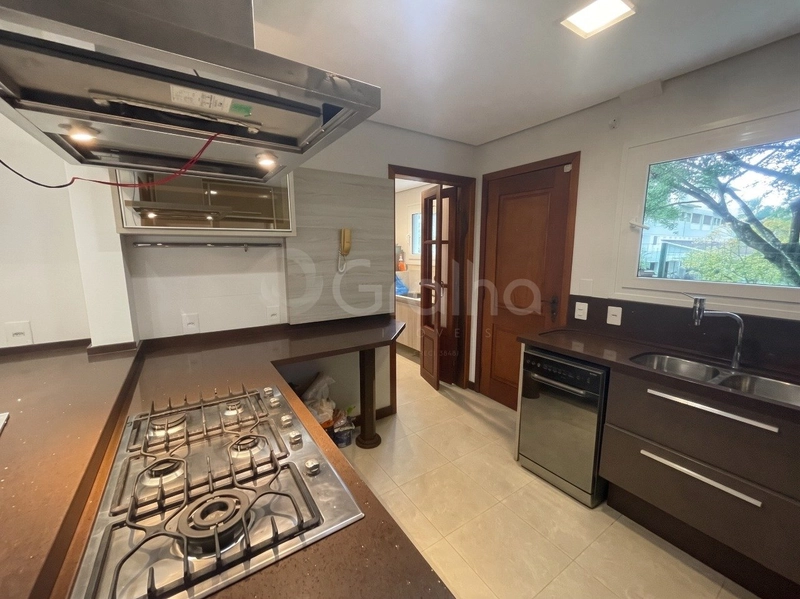 Casa Residencial em Condomínio de 179 m² com 3 suítes na Lagoa da Conceição: 6ª foto da galeria de imagens do imóvel