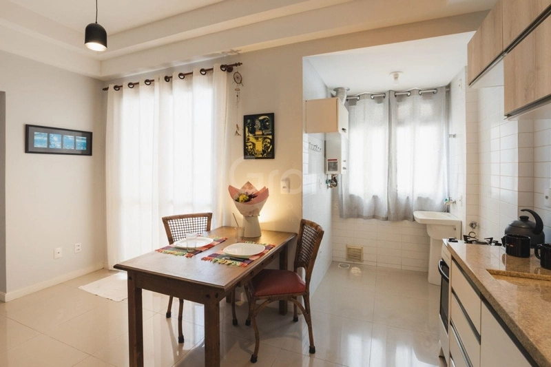 Apartamento com 2 quartos sendo 1 suíte em Florianópolis: 11ª foto da galeria de imagens do imóvel