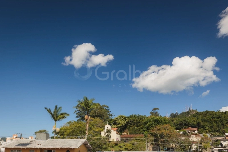 Apartamento com 2 quartos sendo 1 suíte em Florianópolis: 31ª foto da galeria de imagens do imóvel