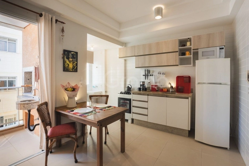 Apartamento com 2 quartos sendo 1 suíte em Florianópolis: 4ª foto da galeria de imagens do imóvel