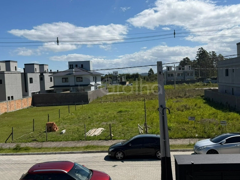Terreno com 360 m² em Canavieiras, Florianópolis: 3ª foto da galeria de imagens do imóvel