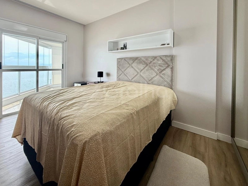 Apartamento de 140 m² com 4 quartos sendo 2 suítes na Agronômica: 25ª foto da galeria de imagens do imóvel