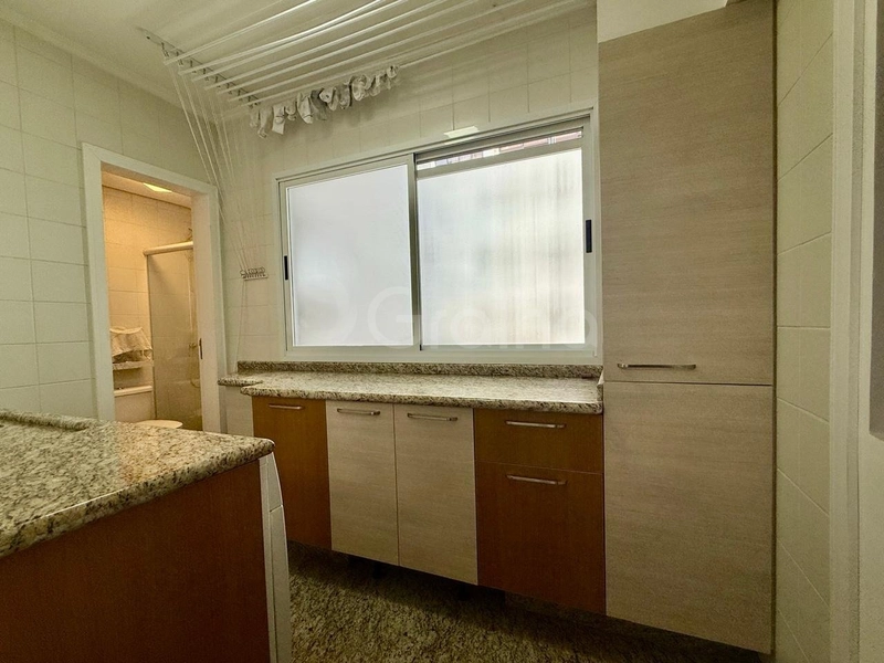Apartamento de 140 m² com 4 quartos sendo 2 suítes na Agronômica: 17ª foto da galeria de imagens do imóvel