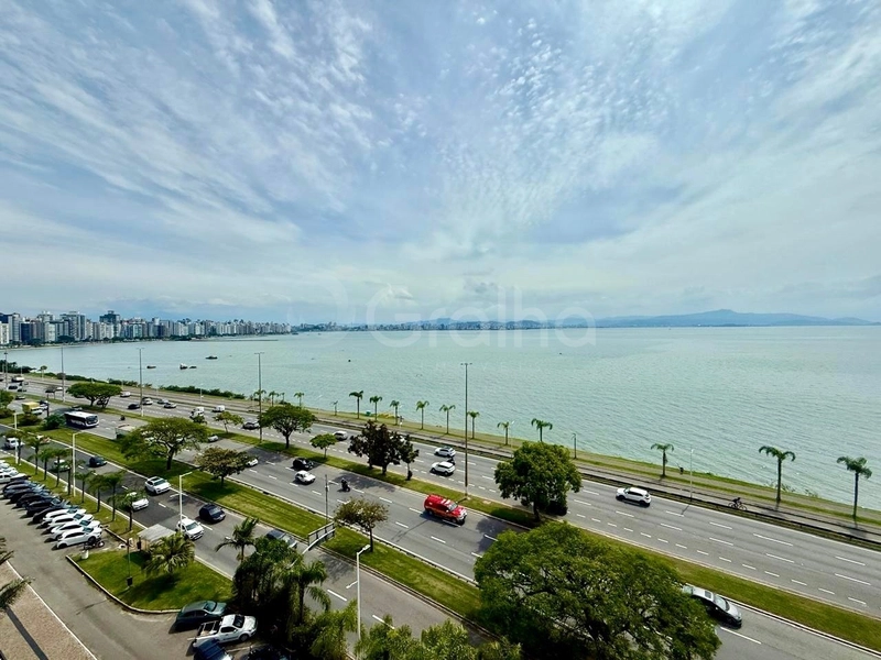 Apartamento de 140 m² com 4 quartos sendo 2 suítes na Agronômica: 28ª foto da galeria de imagens do imóvel