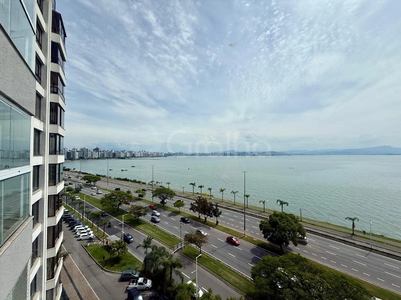 Apartamento de 140 m² com 4 quartos sendo 2 suítes na Agronômica: 11ª foto da galeria de imagens do imóvel