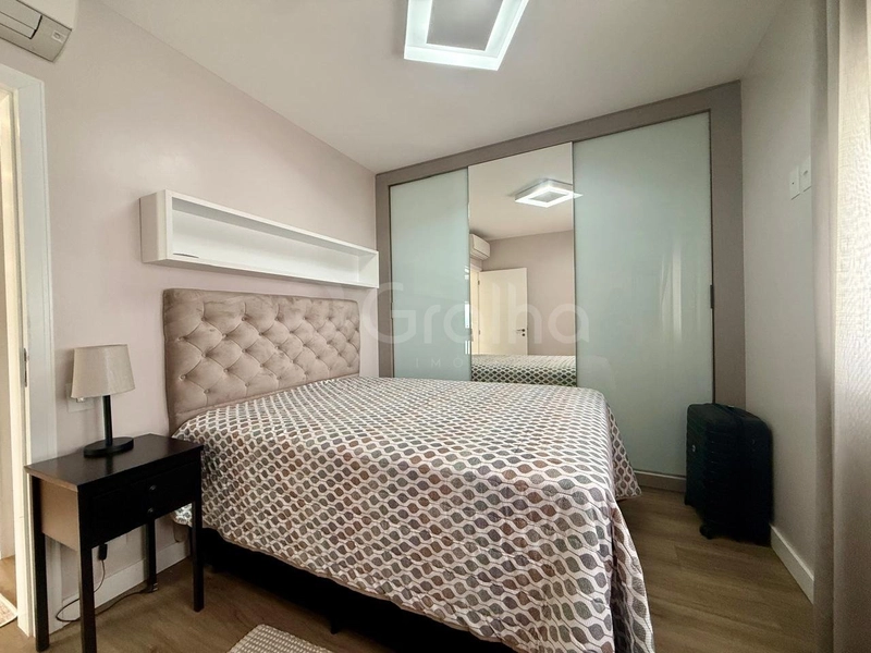 Apartamento de 140 m² com 4 quartos sendo 2 suítes na Agronômica: 30ª foto da galeria de imagens do imóvel
