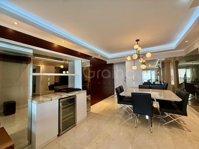 Apartamento de 140 m² com 4 quartos sendo 2 suítes na Agronômica: 4ª foto da galeria de imagens do imóvel