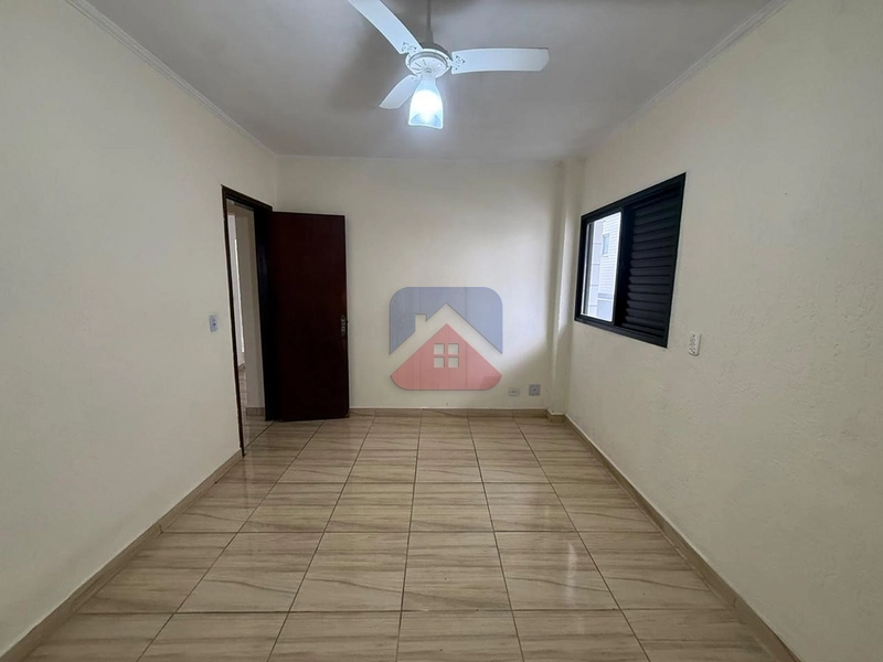 🏡 Apartamento para Locação no Maracanã – Praia Grande/SP: 2ª foto da galeria de imagens do imóvel