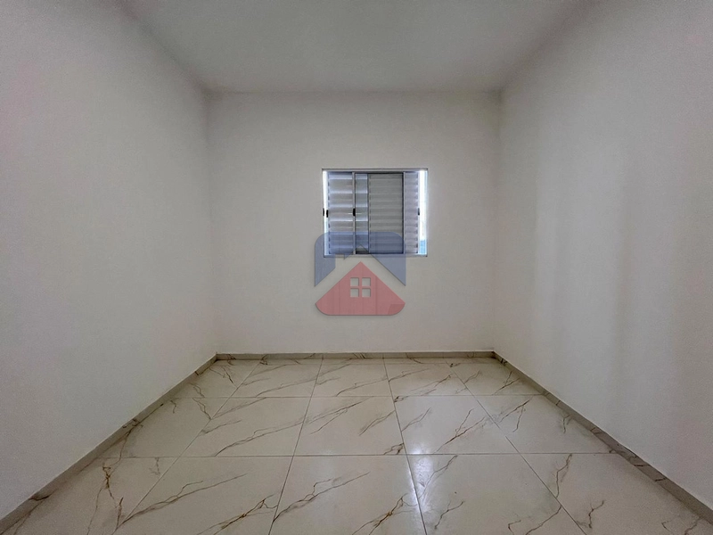 CASA INDIVIDUAL | 02 QUARTOS | 02 BANHEIROS | QUINTAL AMPLO.: 5ª foto da galeria de imagens do imóvel