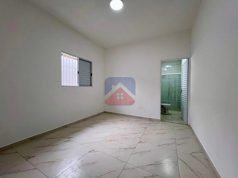 CASA INDIVIDUAL | 02 QUARTOS | 02 BANHEIROS | QUINTAL AMPLO.: 12ª foto da galeria de imagens do imóvel