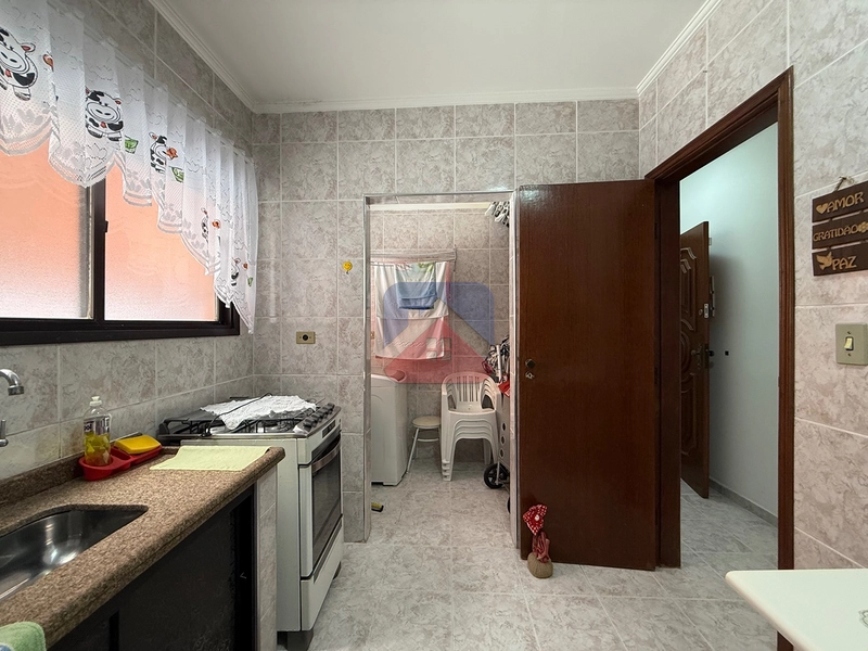 APARTAMENTO|COM QUINTAL| GARDEN|1 QUARTO|PRAIA GRANDE| CAIÇARA.: 5ª foto da galeria de imagens do imóvel