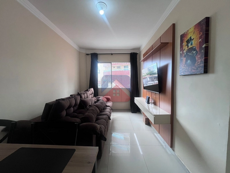 APARTAMENTO 1 DORMITÓRIO PARA VENDA - VILA CAIÇARA 1 dormitório, sala ampla, cozinha, área de serviço e banheiro de serviço. Acabamento em piso frio, 49 m² de área util e 1 vaga de garagem. Edificio de escada com zeladoria, sistema de interfone, bicicletário VALOR DE VENDA: R$ 270.000,00 - Aceita financiamento bancario. VALOR DE IPTU: R$ 250,00 MENSAL VALOR DE CONDOMINIO: R$ 705,00: 2ª foto da galeria de imagens do imóvel