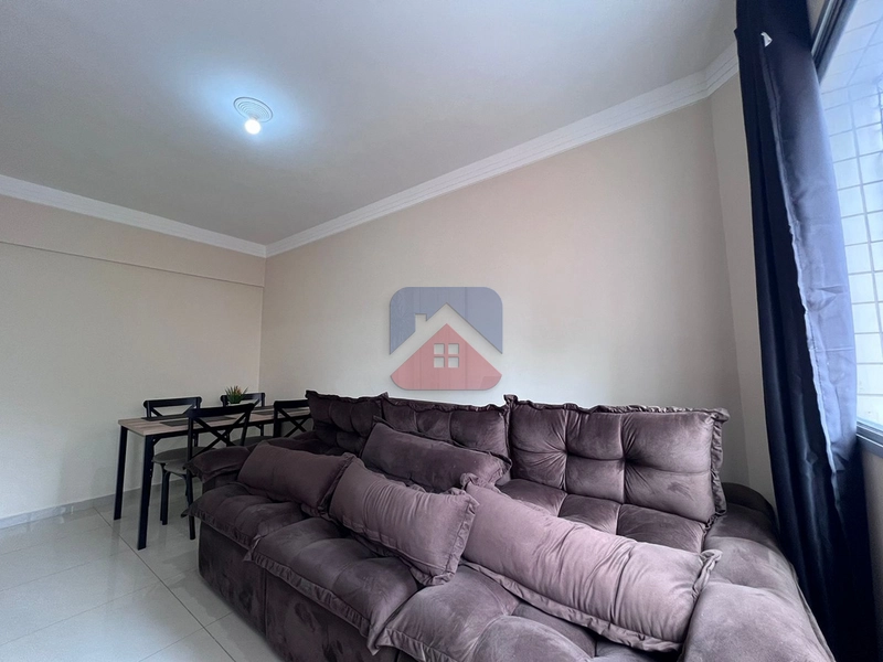 APARTAMENTO 1 DORMITÓRIO PARA VENDA - VILA CAIÇARA 1 dormitório, sala ampla, cozinha, área de serviço e banheiro de serviço. Acabamento em piso frio, 49 m² de área util e 1 vaga de garagem. Edificio de escada com zeladoria, sistema de interfone, bicicletário VALOR DE VENDA: R$ 270.000,00 - Aceita financiamento bancario. VALOR DE IPTU: R$ 250,00 MENSAL VALOR DE CONDOMINIO: R$ 705,00: 6ª foto da galeria de imagens do imóvel