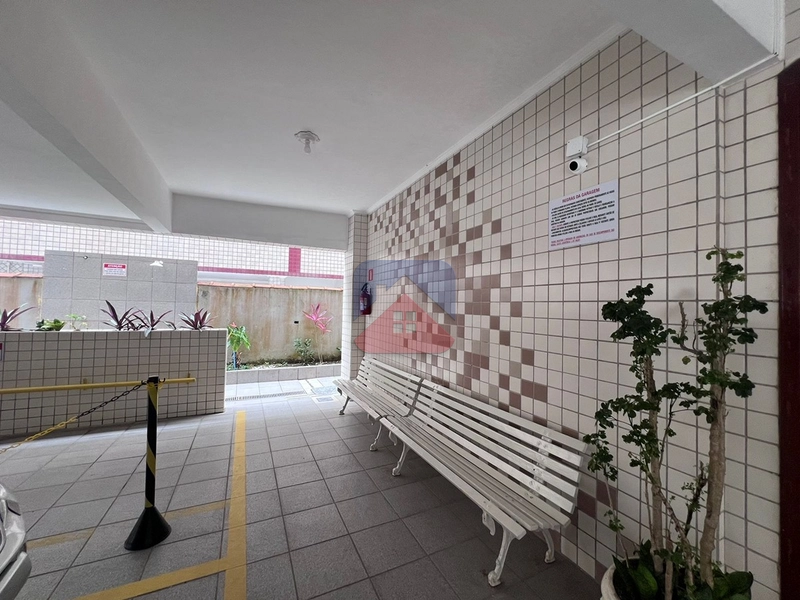 APARTAMENTO 1 DORMITÓRIO PARA VENDA - VILA CAIÇARA 1 dormitório, sala ampla, cozinha, área de serviço e banheiro de serviço. Acabamento em piso frio, 49 m² de área util e 1 vaga de garagem. Edificio de escada com zeladoria, sistema de interfone, bicicletário VALOR DE VENDA: R$ 270.000,00 - Aceita financiamento bancario. VALOR DE IPTU: R$ 250,00 MENSAL VALOR DE CONDOMINIO: R$ 705,00: 34ª foto da galeria de imagens do imóvel