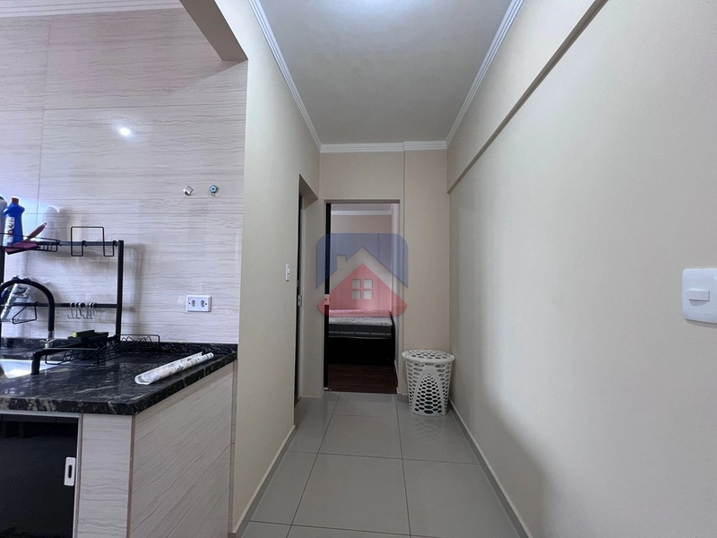 APARTAMENTO 1 DORMITÓRIO PARA VENDA - VILA CAIÇARA 1 dormitório, sala ampla, cozinha, área de serviço e banheiro de serviço. Acabamento em piso frio, 49 m² de área util e 1 vaga de garagem. Edificio de escada com zeladoria, sistema de interfone, bicicletário VALOR DE VENDA: R$ 270.000,00 - Aceita financiamento bancario. VALOR DE IPTU: R$ 250,00 MENSAL VALOR DE CONDOMINIO: R$ 705,00: 12ª foto da galeria de imagens do imóvel