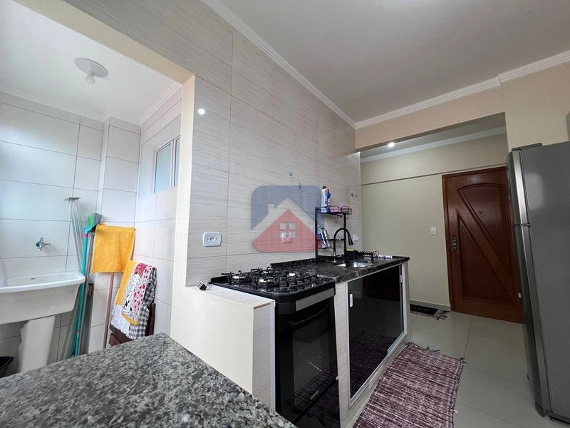 APARTAMENTO 1 DORMITÓRIO PARA VENDA - VILA CAIÇARA 1 dormitório, sala ampla, cozinha, área de serviço e banheiro de serviço. Acabamento em piso frio, 49 m² de área util e 1 vaga de garagem. Edificio de escada com zeladoria, sistema de interfone, bicicletário VALOR DE VENDA: R$ 270.000,00 - Aceita financiamento bancario. VALOR DE IPTU: R$ 250,00 MENSAL VALOR DE CONDOMINIO: R$ 705,00: 9ª foto da galeria de imagens do imóvel
