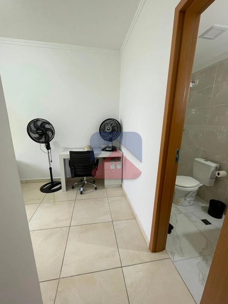 APARTAMENTO 2 DORMITORIOS SENDO 2 SUÍTES, MOBILIADO NA GUILHERMINA : 22ª foto da galeria de imagens do imóvel