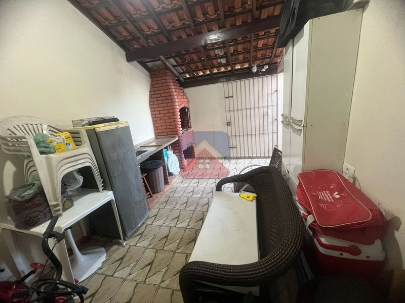 CASA 2 DORMITÓRIOS SENDO 1 SUÍTE PARA VENDA - MARACANÃ : 24ª foto da galeria de imagens do imóvel