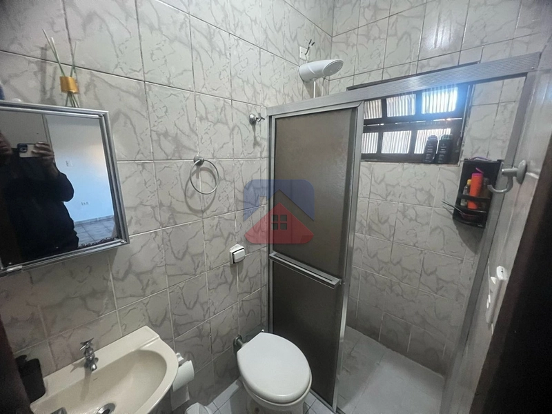 CASA 2 DORMITÓRIOS SENDO 1 SUÍTE PARA VENDA - MARACANÃ : 18ª foto da galeria de imagens do imóvel