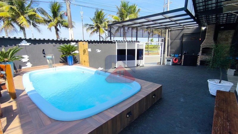 CASA TÉRREA FRENTE MAR NO CAIÇARA – 3 DORMITÓRIOS, PISCINA E ÁREA GOURMET | 4 VAGAS: 3ª foto da galeria de imagens do imóvel