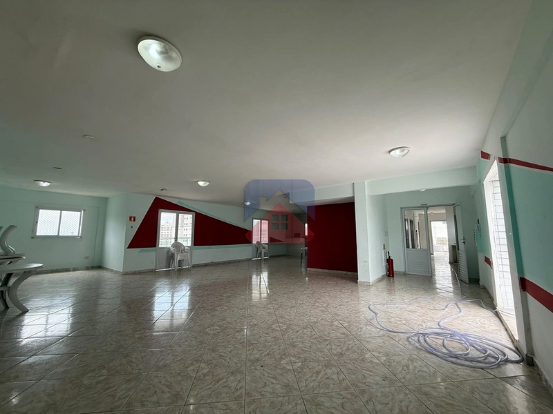 frente mar| churrasqueira na sacada| pisina no terraço| reformado|maracanã|1 dormitorio| com sacada gourmet: 11ª foto da galeria de imagens do imóvel