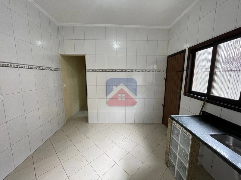 Casa próximo a praia : 8ª foto da galeria de imagens do imóvel