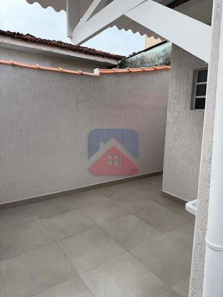 CASA 2 DORMITÓRIOS REFORMADA A 20 METROS DA PRAIA : 18ª foto da galeria de imagens do imóvel