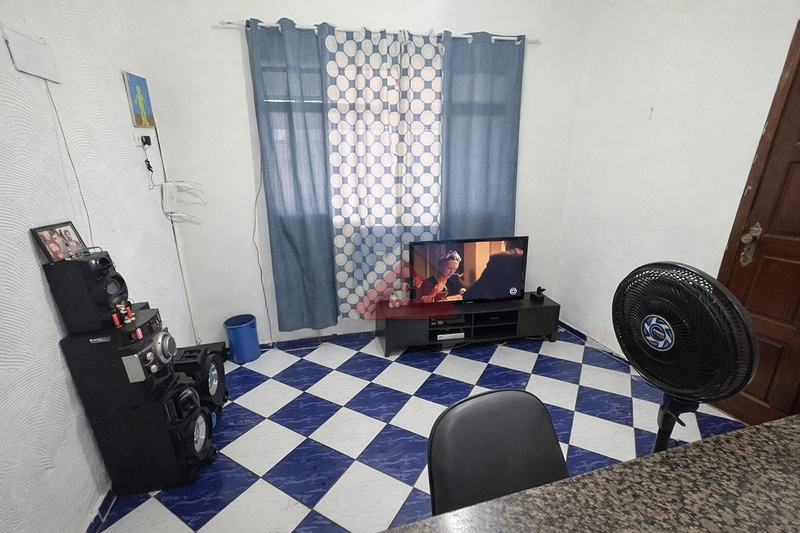 Casa Térrea à Venda | 2 Dormitórios (1 Suíte) | 1 Vaga : 6ª foto da galeria de imagens do imóvel