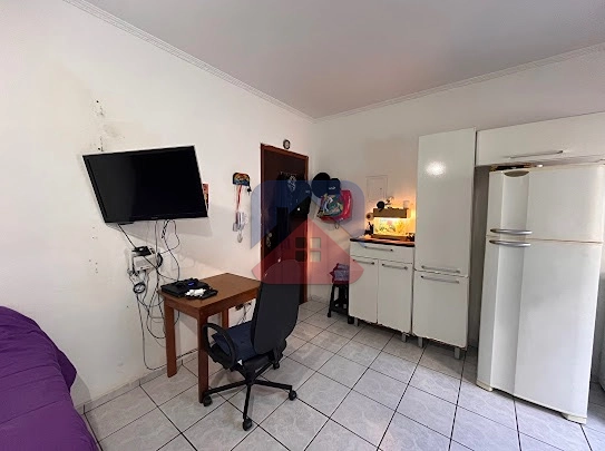 Kit net - 1 vaga de garagem -  Canto do Forte - a venda 200 mil : 3ª foto da galeria de imagens do imóvel