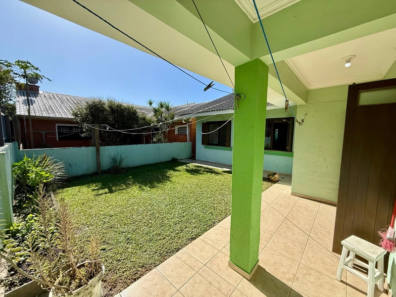 Casa á venda em Xangri-Lá com 3 Dormitórios e 2 Banheiros sociais!: 15ª foto da galeria de imagens do imóvel