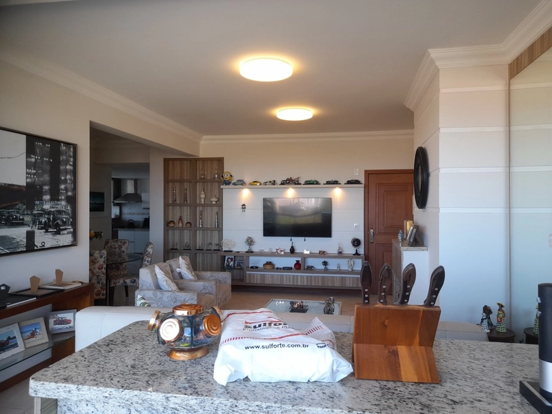 1 banheiro Living integrado com lareira Cozinha americana  Sacada com: 9ª foto da galeria de imagens do imóvel