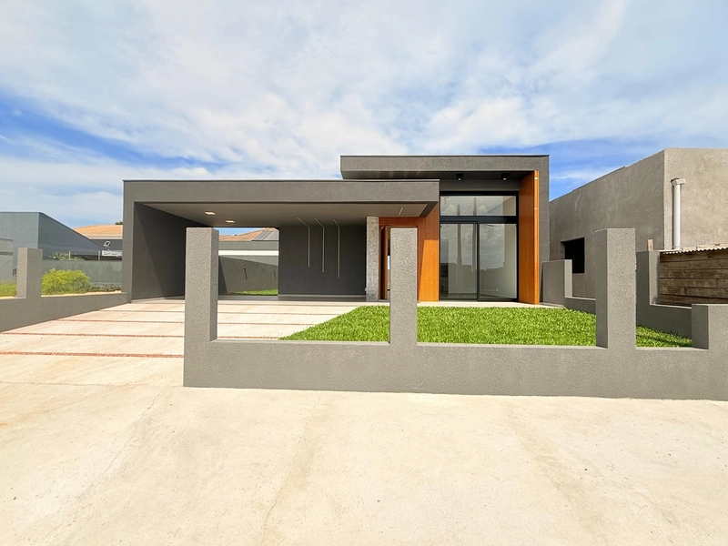 Casa de 130m² com Suíte e Lareira em Atlântida Sul: 2ª foto da galeria de imagens do imóvel