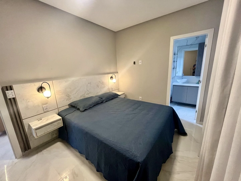Linda Casa à Venda com Living Integrado e Espaço amplo com Piscina!: 12ª foto da galeria de imagens do imóvel