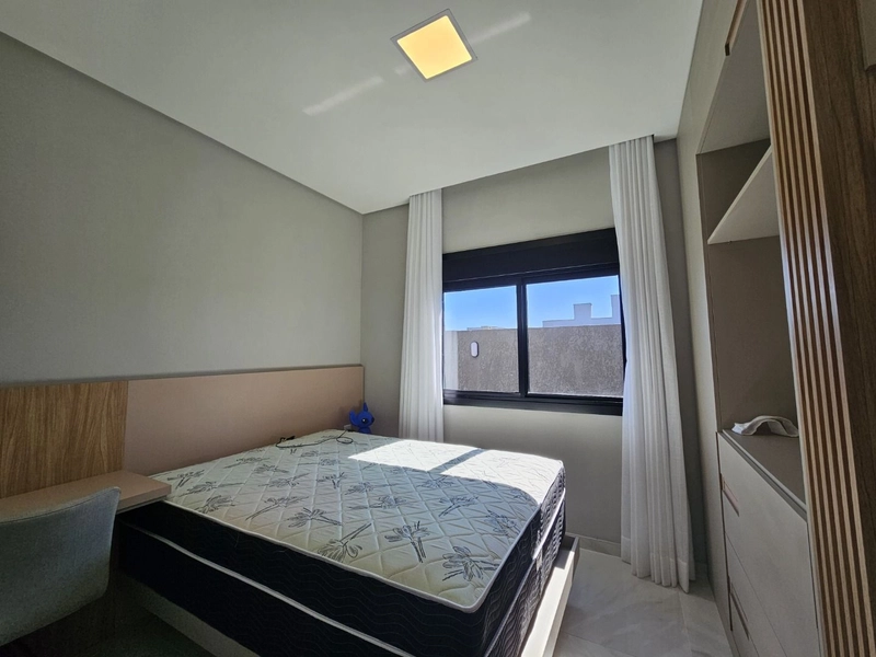 Linda Casa à Venda com Living Integrado e Espaço amplo com Piscina!: 11ª foto da galeria de imagens do imóvel