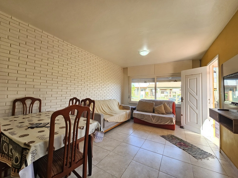 Casa à venda em Rainha do Mar: 2ª foto da galeria de imagens do imóvel