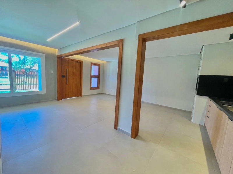 Linda Casa com 3 Dormitórios e Living Amplo no Centro de Xangri-Lá!: 7ª foto da galeria de imagens do imóvel