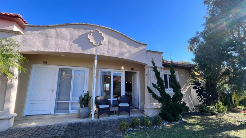 Casa no Condomínio Casa Hermosa com 2 Dormitórios e Hidromassagem!: 3ª foto da galeria de imagens do imóvel