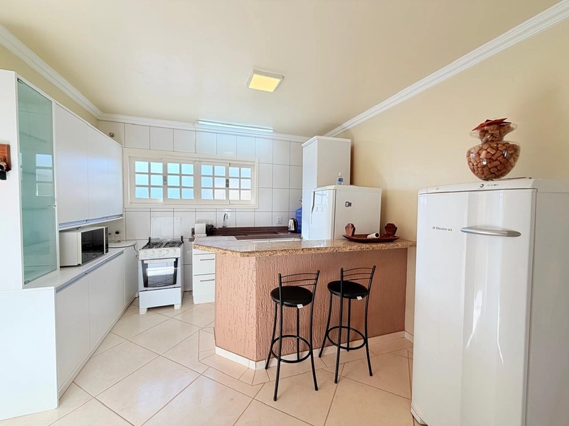 Casa Charmosa com 3 Dormitórios e Living integrado com Lareira!: 6ª foto da galeria de imagens do imóvel