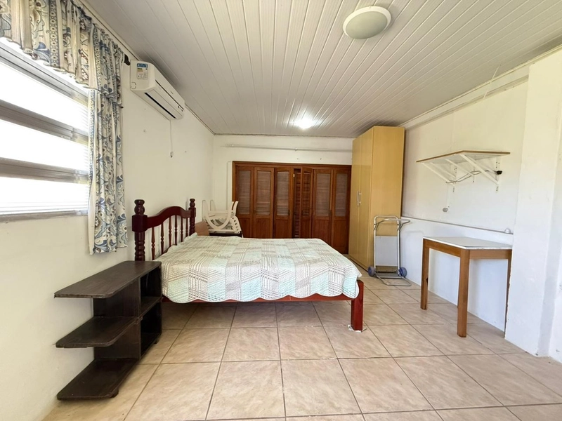 Casa á  Venda com Ótima Localização, Frente Leste e Pátio Amplo!: 11ª foto da galeria de imagens do imóvel