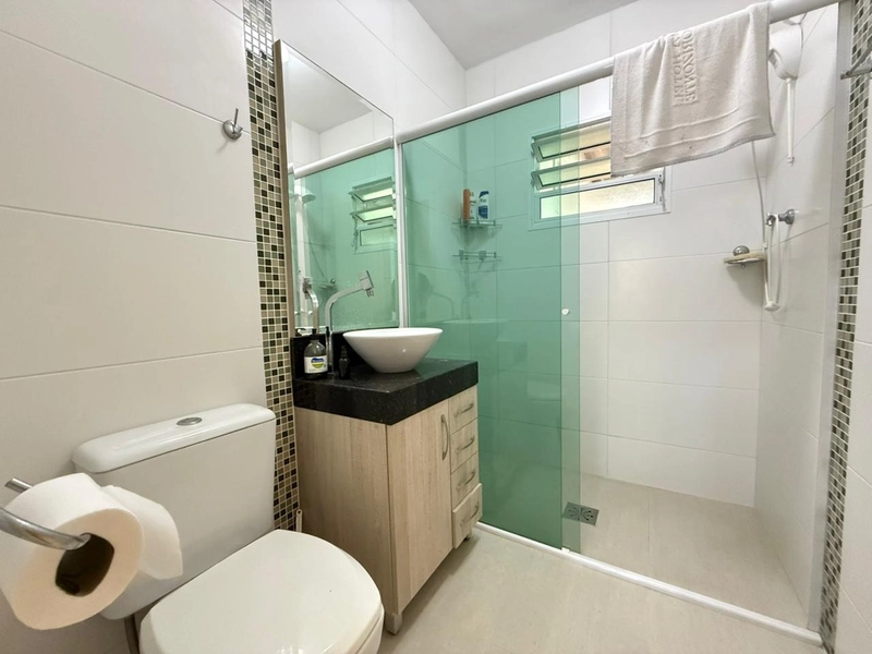 Casa á  Venda com Ótima Localização, Frente Leste e Pátio Amplo!: 15ª foto da galeria de imagens do imóvel