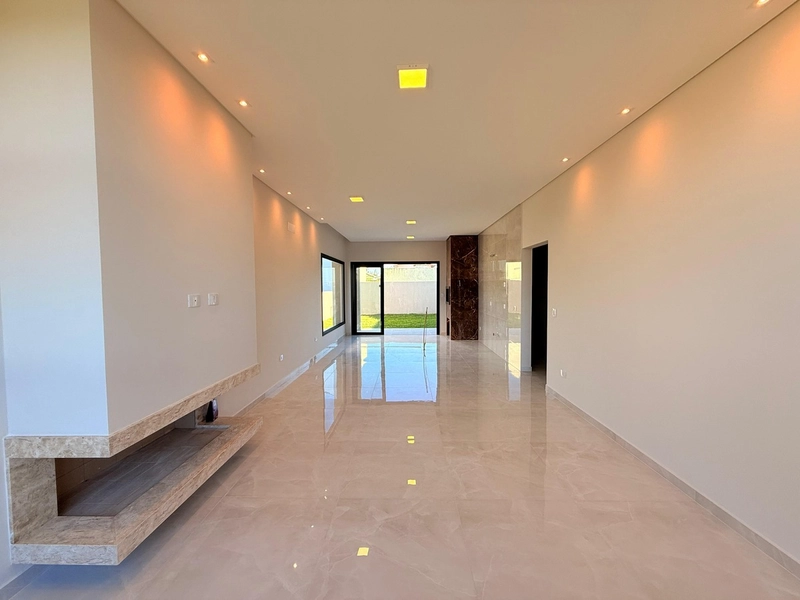 Linda Casa em Alvenaria com 3 Dormitórios e Pátio Amplo!: 9ª foto da galeria de imagens do imóvel