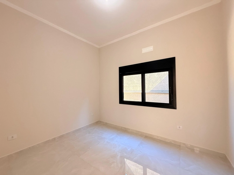 Linda Casa em Alvenaria com 3 Dormitórios e Pátio Amplo!: 15ª foto da galeria de imagens do imóvel