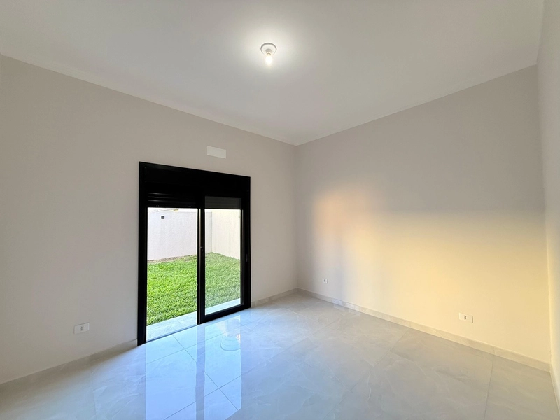 Linda Casa em Alvenaria com 3 Dormitórios e Pátio Amplo!: 17ª foto da galeria de imagens do imóvel