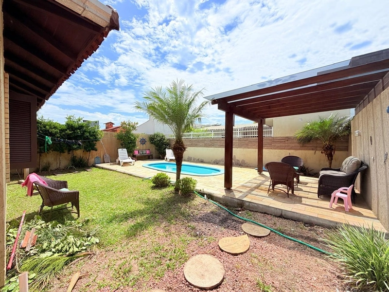 Charmosa Casa com 3 Dormiórios, Piscina e Churrasqueira!: 16ª foto da galeria de imagens do imóvel