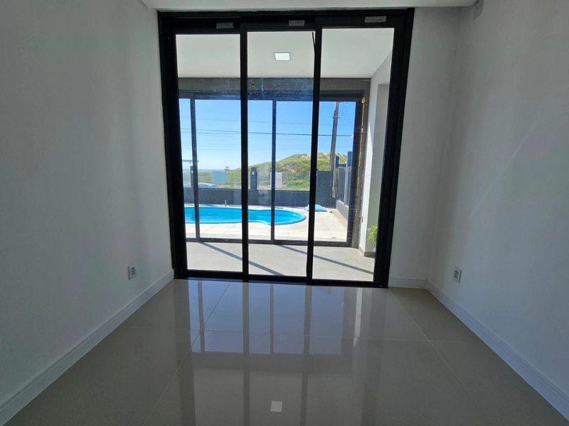 Casa à venda em Rainha do Mar: 13ª foto da galeria de imagens do imóvel