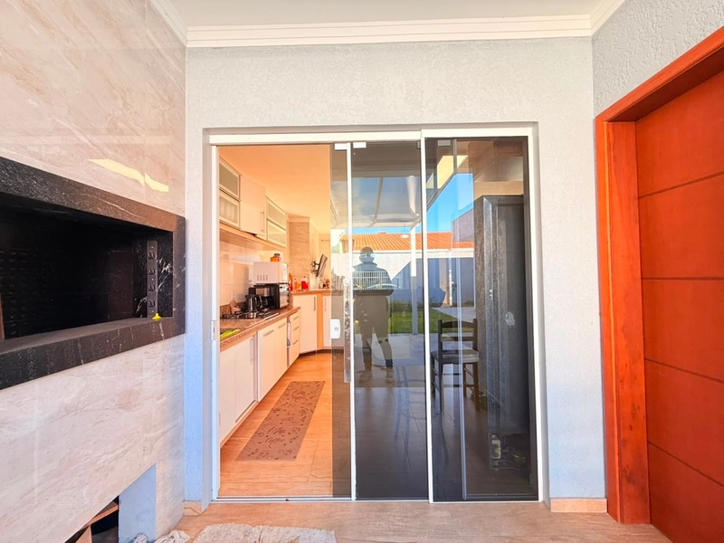 Casa á Venda com 3 Dormitórios, Living Integrado e Pátio Amplo!: 15ª foto da galeria de imagens do imóvel