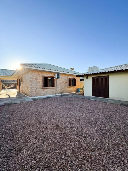 Linda Casa em Xangri-Lá com Living integrado e Anexo Completo!: 11ª foto da galeria de imagens do imóvel