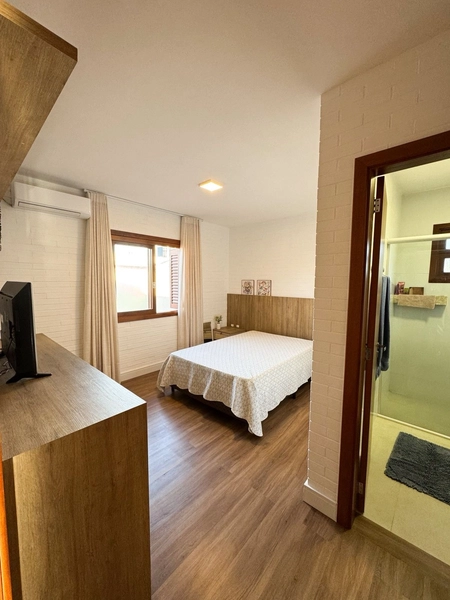 Linda Casa em Xangri-Lá com Living integrado e Anexo Completo!: 5ª foto da galeria de imagens do imóvel