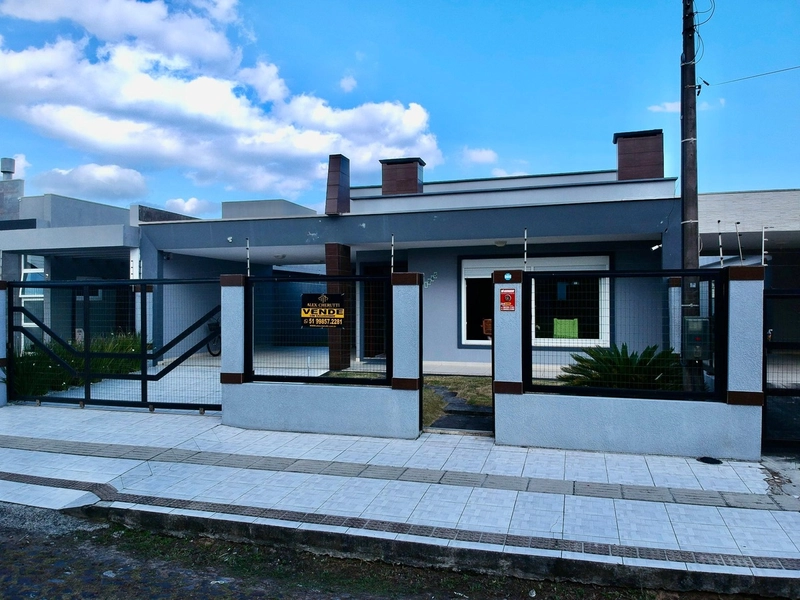Linda casa à venda!: 3ª foto da galeria de imagens do imóvel